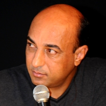 شعب الثرثرة/ وديع عواودة